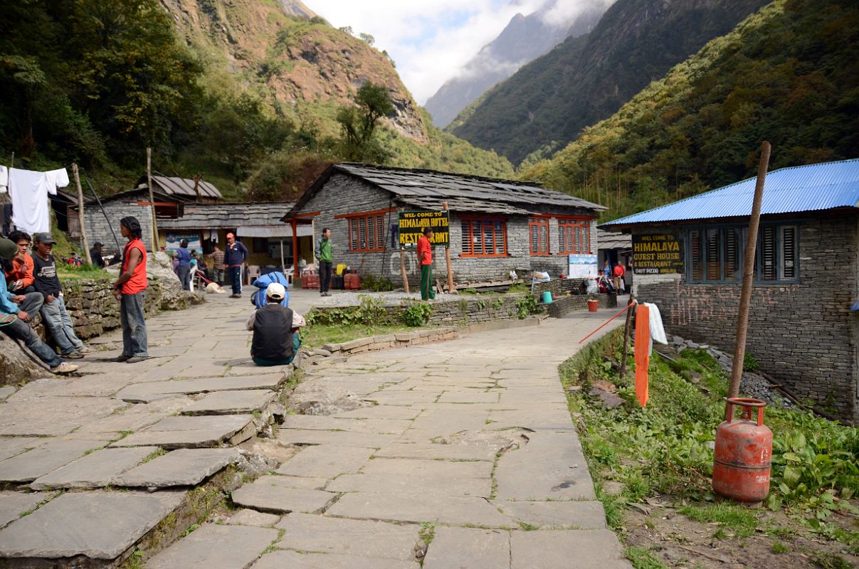 23 Himalaya On Trek To Annapurna Sanctuary 